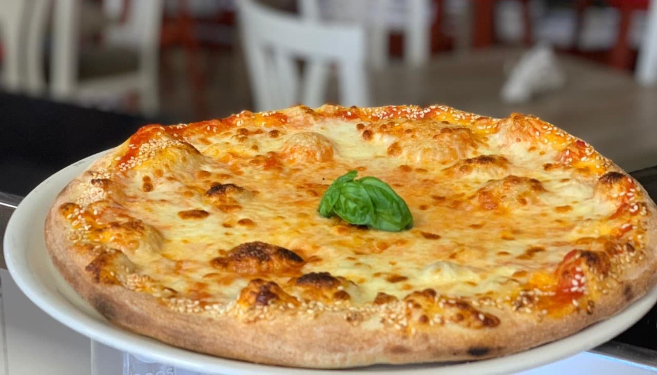 Famiglia Margherita - Menu Item