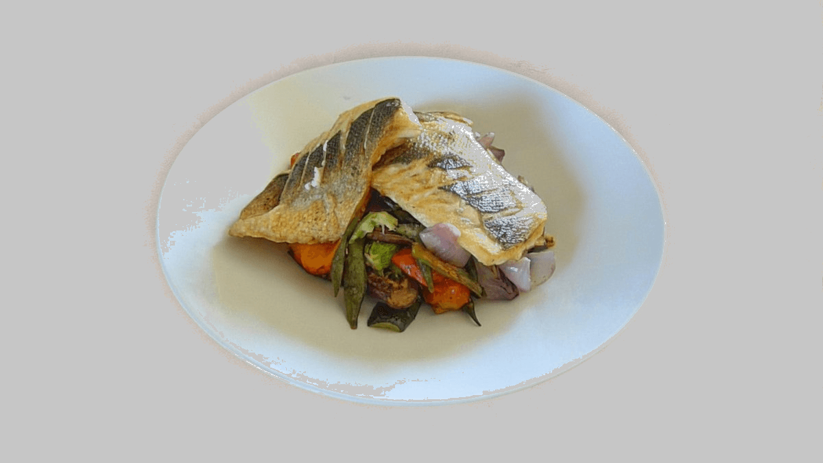 Salmon Fillet With Vegetables - Menu Item