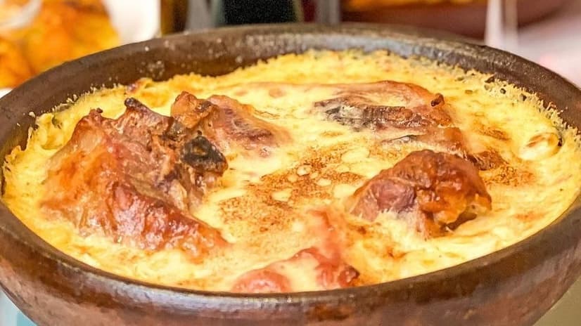 Tavë Kosi Me Mish Qingji - Menu Item