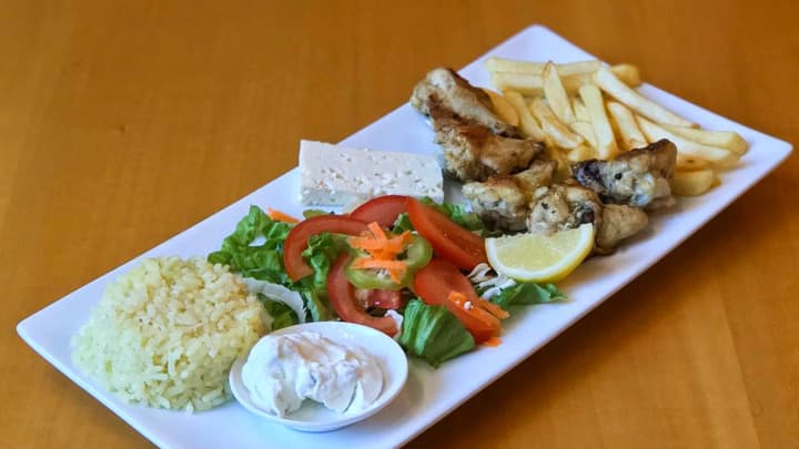 Chicken Wings With Garnish - Menu Item