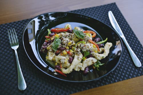 Quinoa Me Pulë - Menu Item