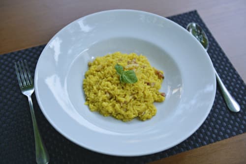 Rizoto Me Pule Dhe Zafferano - Menu Item
