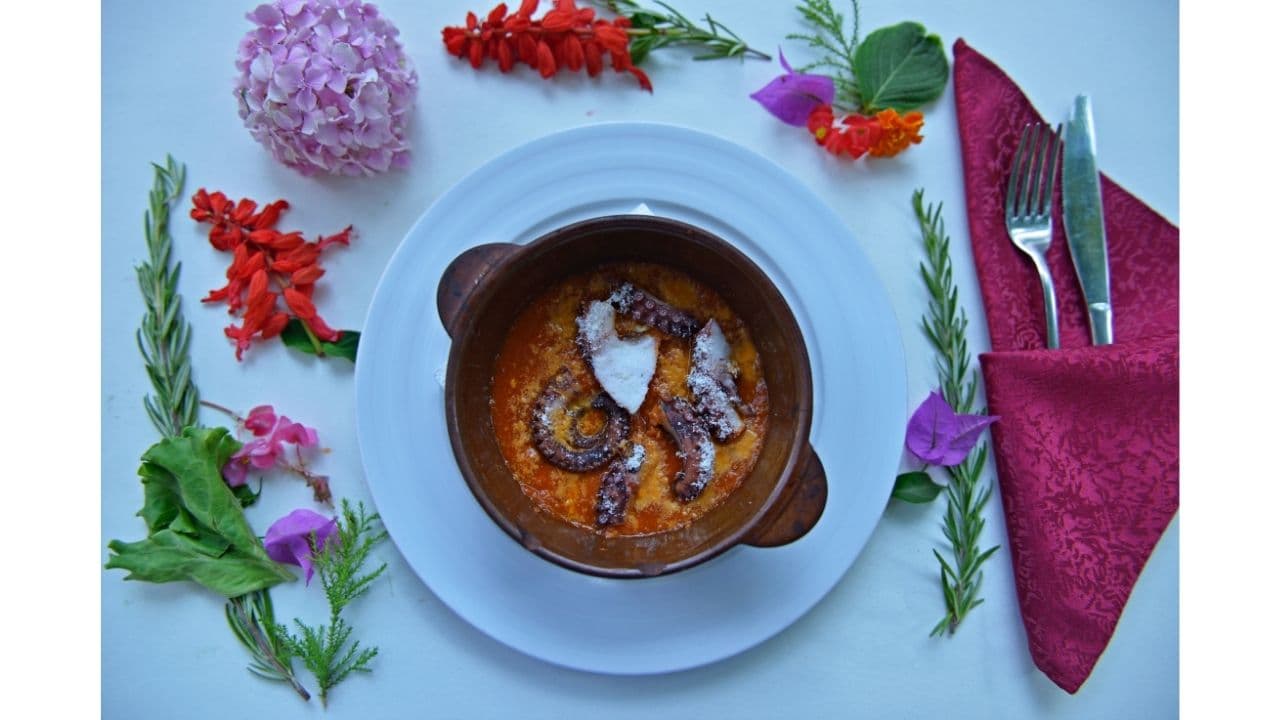 Tavë Me Oktapod - Menu Item