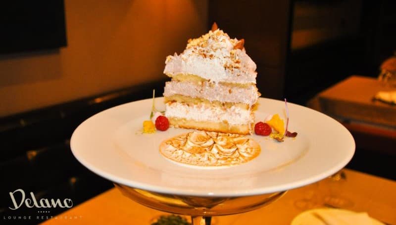 Meringue Cake - Menu Item