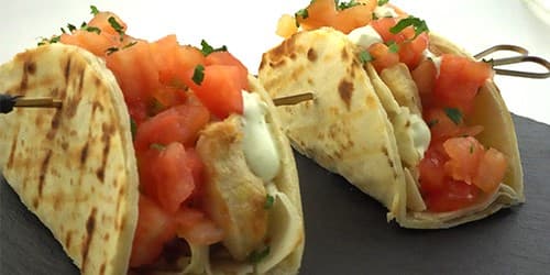 Tacos Kosherja Me Pulë - Menu Item